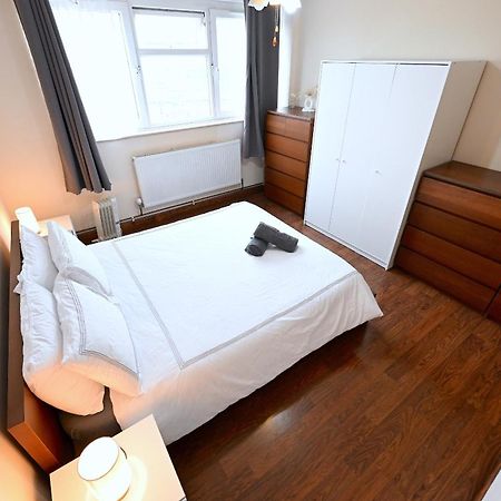 Lovely 1 Bedroom Flat Hoxton Shoredicth Old Street ลอนดอน ภายนอก รูปภาพ