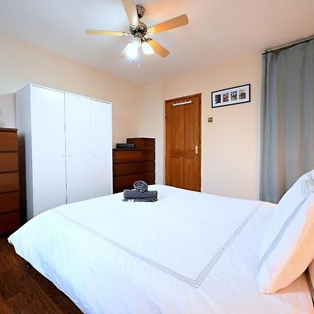 Lovely 1 Bedroom Flat Hoxton Shoredicth Old Street ลอนดอน ภายนอก รูปภาพ